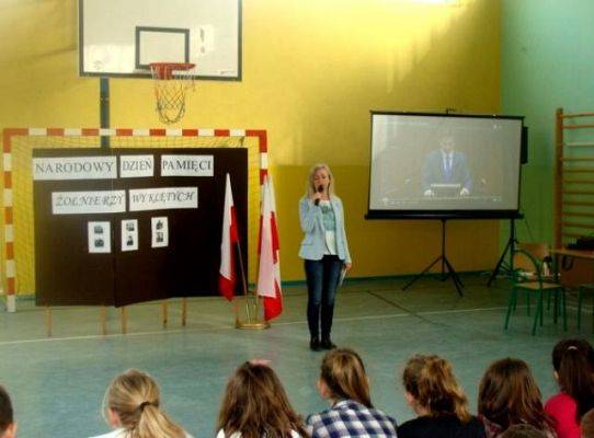 Grafika #0: APEL KU CZCI