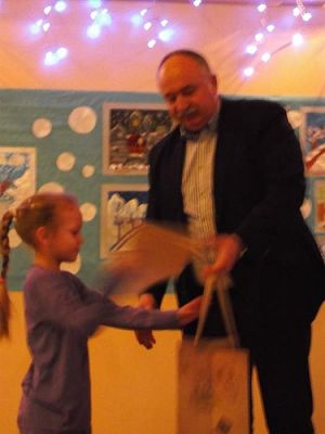  Grafika #4: Rozstrzygnięcie Gminnego Konkursu Plastycznego Cztery Pory Roku - Zima