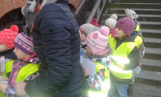 Grafika #2: Wizyta na poczcie w Lęborku