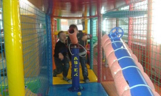  Grafika #2: Mikołajkowy wyjazd do Smykolandii