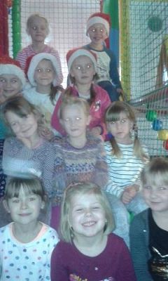  Grafika #8: Mikołajkowy wyjazd do Smykolandii