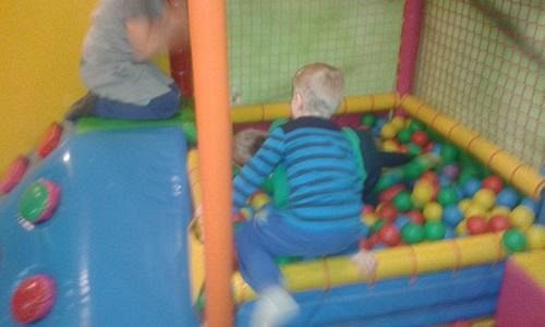  Grafika #12: Mikołajkowy wyjazd do Smykolandii