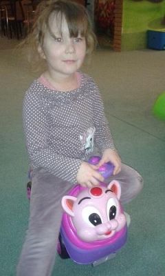  Grafika #13: Mikołajkowy wyjazd do Smykolandii