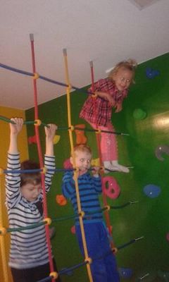  Grafika #18: Mikołajkowy wyjazd do Smykolandii