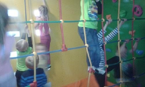  Grafika #19: Mikołajkowy wyjazd do Smykolandii