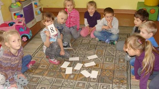  Grafika #33: Andrzejki w oddziale przedszkolnym oraz w klasie I SP