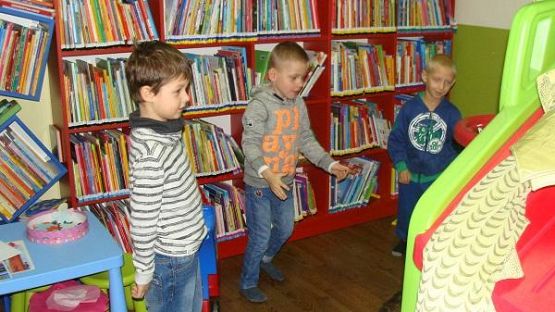 Grafika #38: Wycieczka do MBP w Lęborku