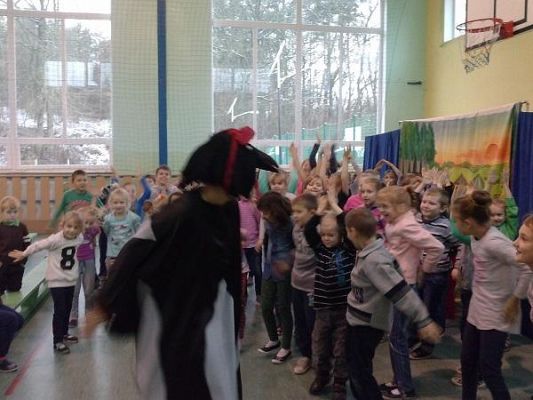 Grafika #0: Adaptacja sceniczna wiersza pt. Żółw i Zając