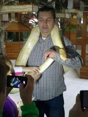 Grafika #23: Wycieczka kl. III i V do egzotycznego ZOO w Tuchlinie.