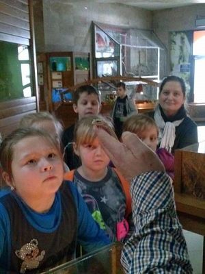 Grafika #53: Wycieczka kl. III i V do egzotycznego ZOO w Tuchlinie.