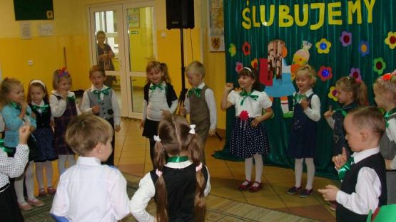  Grafika #4: Pasowanie na przedszkolaka