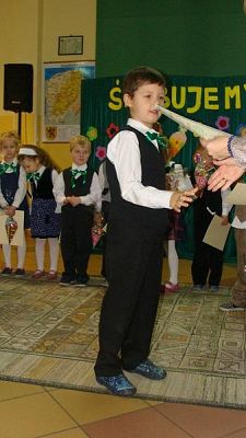  Grafika #57: Pasowanie na przedszkolaka