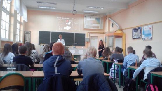  Grafika #0: Warsztaty chemiczne pt. Nie tylko cukier slodki