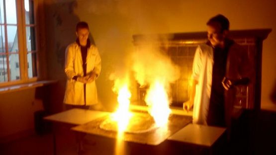  Grafika #3: Warsztaty chemiczne pt. Nie tylko cukier slodki