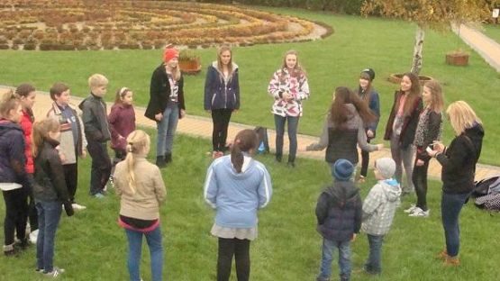 Grafika #19: Śladami Kaszub - wycieczka do Labiryntu w Parku Łeba