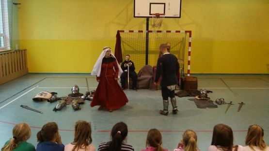 Grafika #3: Żywa lekcja historii