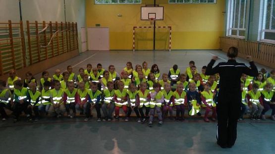 Grafika #9: Spotkanie z policjantami