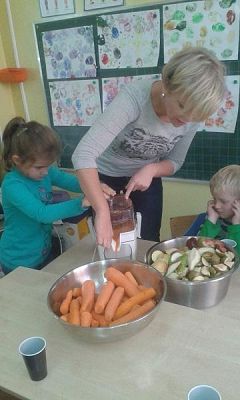  Grafika #4: Oddział Przedszkolny promuje zdrowe odżywianie