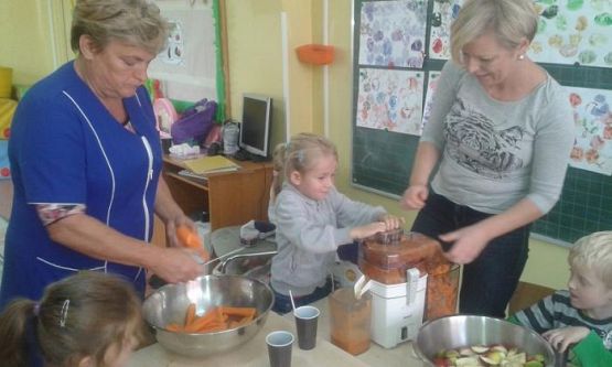  Grafika #30: Oddział Przedszkolny promuje zdrowe odżywianie