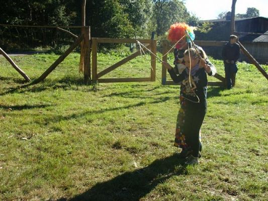 Grafika #37: Klasa II a, II b oraz III SP świętują Dzień Chłopaka oraz Dzień Pieczonego Ziemniaka