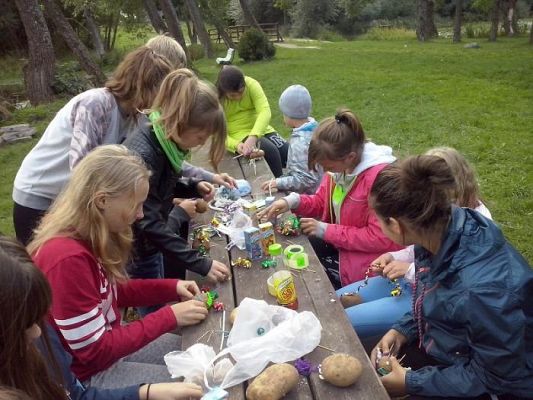 Grafika #7: Dzień Ziemniaka na zajęciach języka kaszubskiego