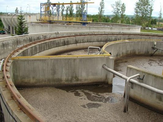 Grafika #10: Gdzie płyną ścieki?