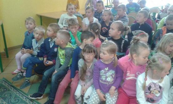 Grafika #5: Zaczytana Gmina