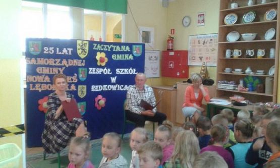 Grafika #12: Zaczytana Gmina