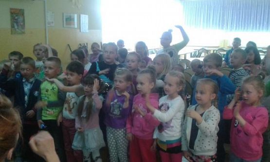 Grafika #13: Zaczytana Gmina