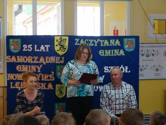 Grafika #21: Zaczytana Gmina