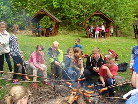 Grafika #4: U leśników w Drętowie