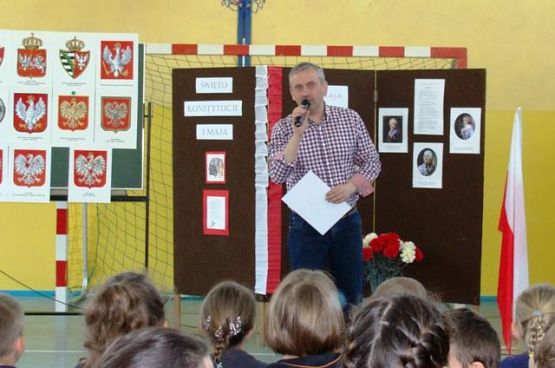 Grafika #6: WIWAT MAJOWE ŚWIĘTA!