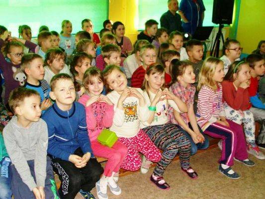  Grafika #0: Pacan – historia o miłości w iTeatrze TVP