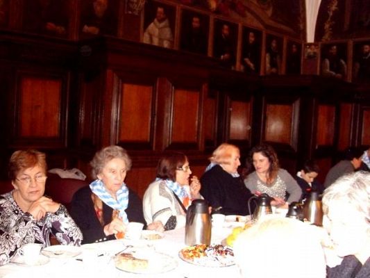  Grafika #2: Spotkanie opłatkowe z byłymi więźniami obozu Stutthof w Gańsku Oliwie