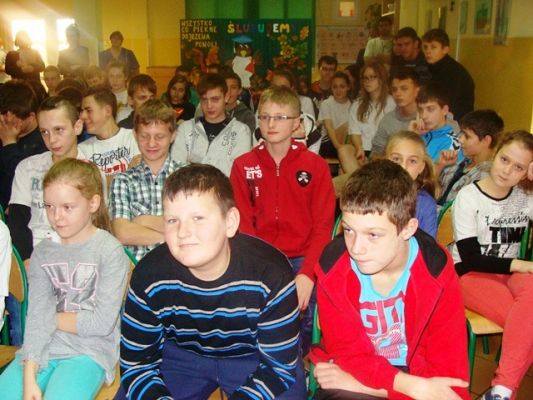 Grafika #6: Lekcja patriotyzmu - Dzień Odzyskania Niepodlegości przez Polskę