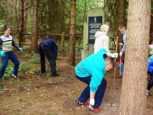  Grafika #3: Dbamy o naszą planetę - Sprzątanie świata 2014