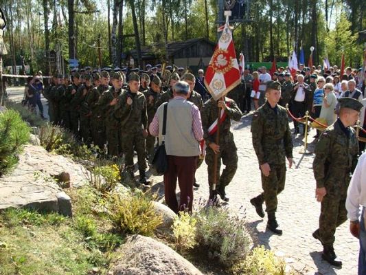 Grafika #7: XI Światowy Dzień Sybiraka w Szymbarku