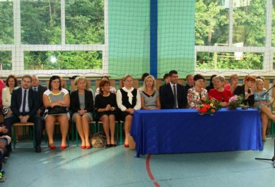  Grafika #1: ROZPOCZĘCIE ROKU SZKOLNEGO 2014/2015