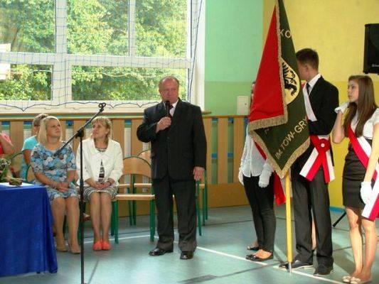  Grafika #4: ROZPOCZĘCIE ROKU SZKOLNEGO 2014/2015