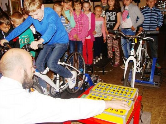 Grafika #2: EduFun'owe Szaleństwo Naukowe