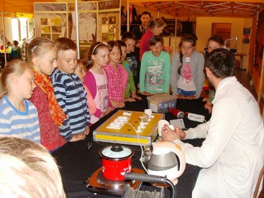 Grafika #4: EduFun'owe Szaleństwo Naukowe