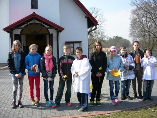  Grafika #1: Pola nadziei