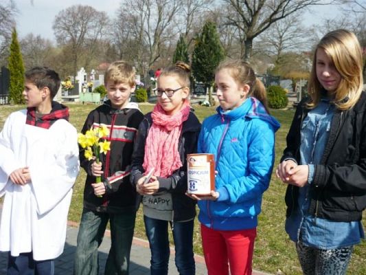  Grafika #6: Pola nadziei