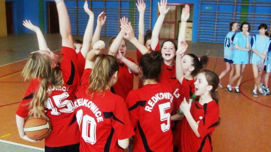 Grafika #11: Koszykówka dziewcząt - zawody gminne