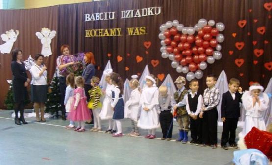  Grafika #8: DZIEŃ BABCI I DZIADKA