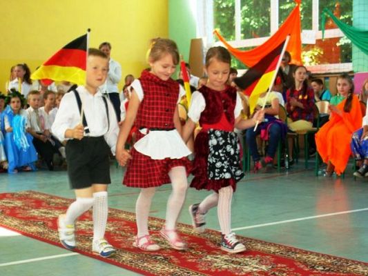 Grafika #32: Światowy Dzień Dziecka- 2014