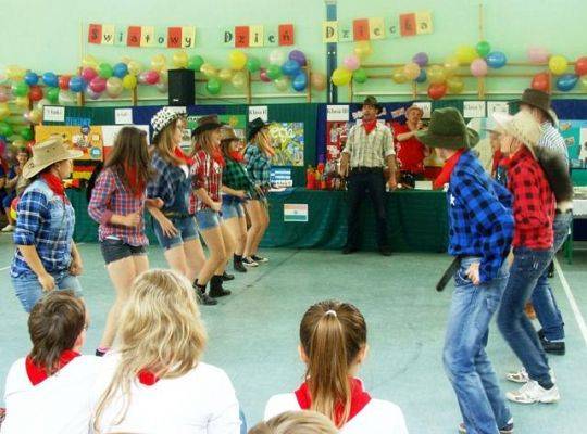 Grafika #48: Światowy Dzień Dziecka- 2014