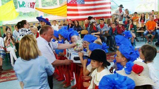 Grafika #50: Światowy Dzień Dziecka- 2014