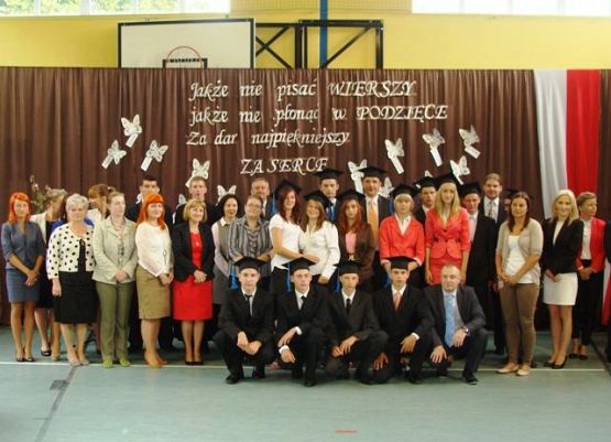  Grafika #9: Uroczyste zakończenie roku szkolnego 2012/2013- III Gimnazjum