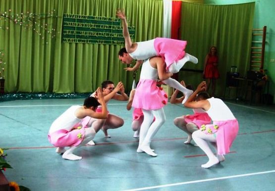  Grafika #34: Zakończenie gimnazjum VI 2014r.